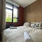 102 Elegant Avec Jardin, Centre-ville Apartment *