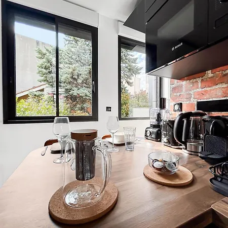 102 Elegant Avec Jardin, Centre-ville Apartmán *