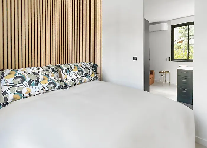 102 Elegant Avec Jardin, Centre-ville Διαμέρισμα